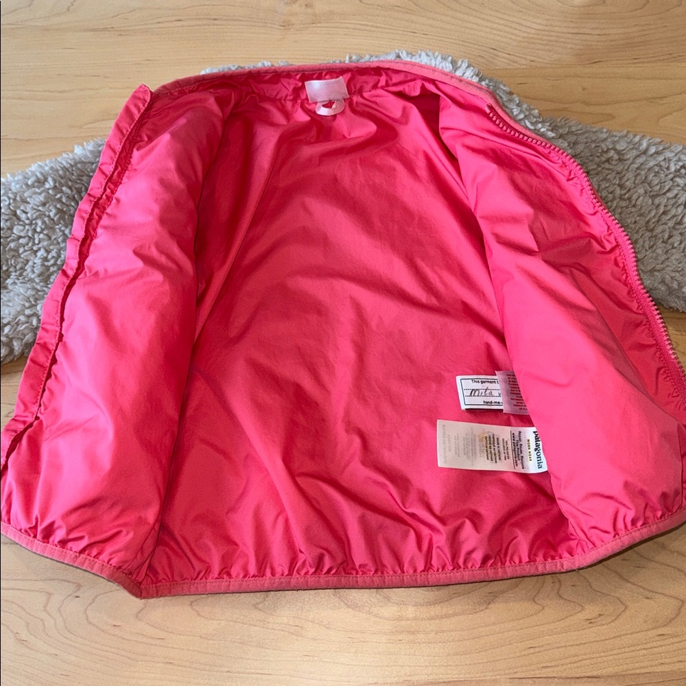 Patagonia Toddler Girls Retro-X Fleece Jacket in Pink 3T | Kids Sherpa Fleece - Picture 8 of 10